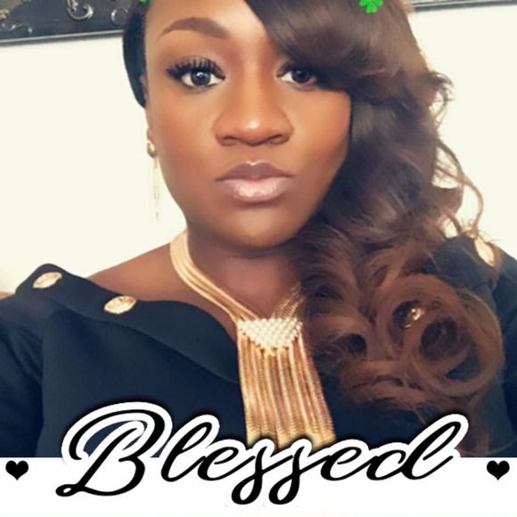 Meet your Posher, Andrea - Picture 1 of 1